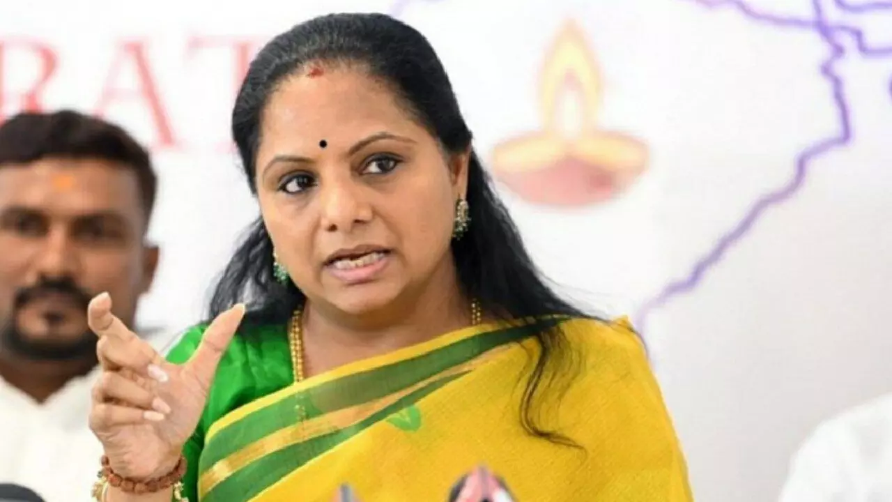 బిజీ రాజకీయాల నుంచి ఆధ్యాత్మికత వైపుకు ? బిజీ రాజకీయాల నుంచి ఆధ్యాత్మికత వైపుకు ?