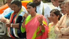 హంతకులు అసెంబ్లీకి వెళ్లకూడదనే పోటీ: షర్మిల