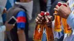 మందుబాబులకు  గడ్డు రోజులు.. మద్యం అమ్మకాలపై ఆంక్షలు