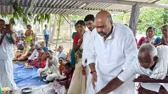 కాదేదీ ప్రచారానికి  అనర్హమంటే ఇదేనేమో..