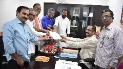 ఆంధ్ర ఎన్నికల్లో నిలబడుతున్న వారిలో వీరే సంపన్నులేమో!