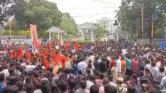 కర్నాటక: రాజకీయ దుమారం రేపుతున్న విద్యార్థిని హత్య.. ఏబీవీపీ నిరసనలు