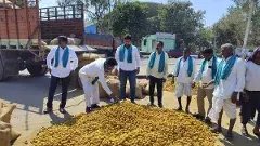 ఈ ఎన్నికల్లో పోటీపై పసుపు రైతుల నిర్ణయమేంటి?