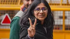 మాలివాల్: ఒకప్పుడు నిర్భయకు రక్షణగా.. ఇప్పుడేమో నిందితుడికి భాసటగా..