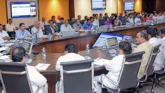 ఆంధ్రప్రదేశ్‌ అధికారుల్లో సమీక్షల భయం