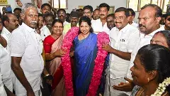 పార్లమెంటరీ డిఎంకె పార్టీ నాయకురాలిగా కనిమొళి