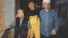 జాకీచాన్ తండ్రి ఓ స్పై, తల్లి ఓ డ్రగ్ డీలర్ ..వాళ్లిద్దరూ ఎక్కడ కలిసారంటే...