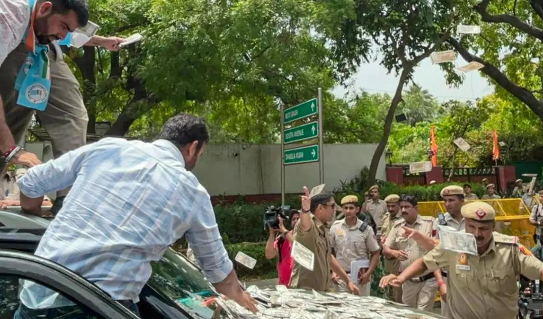 నీట్ రద్దు పై స్పందించండి: సుప్రీంకోర్టు