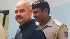 కేజ్రీవాల్ సహయకుడు బిభవ్ కుమార్‌కు కస్టడీ పొడిగింపు