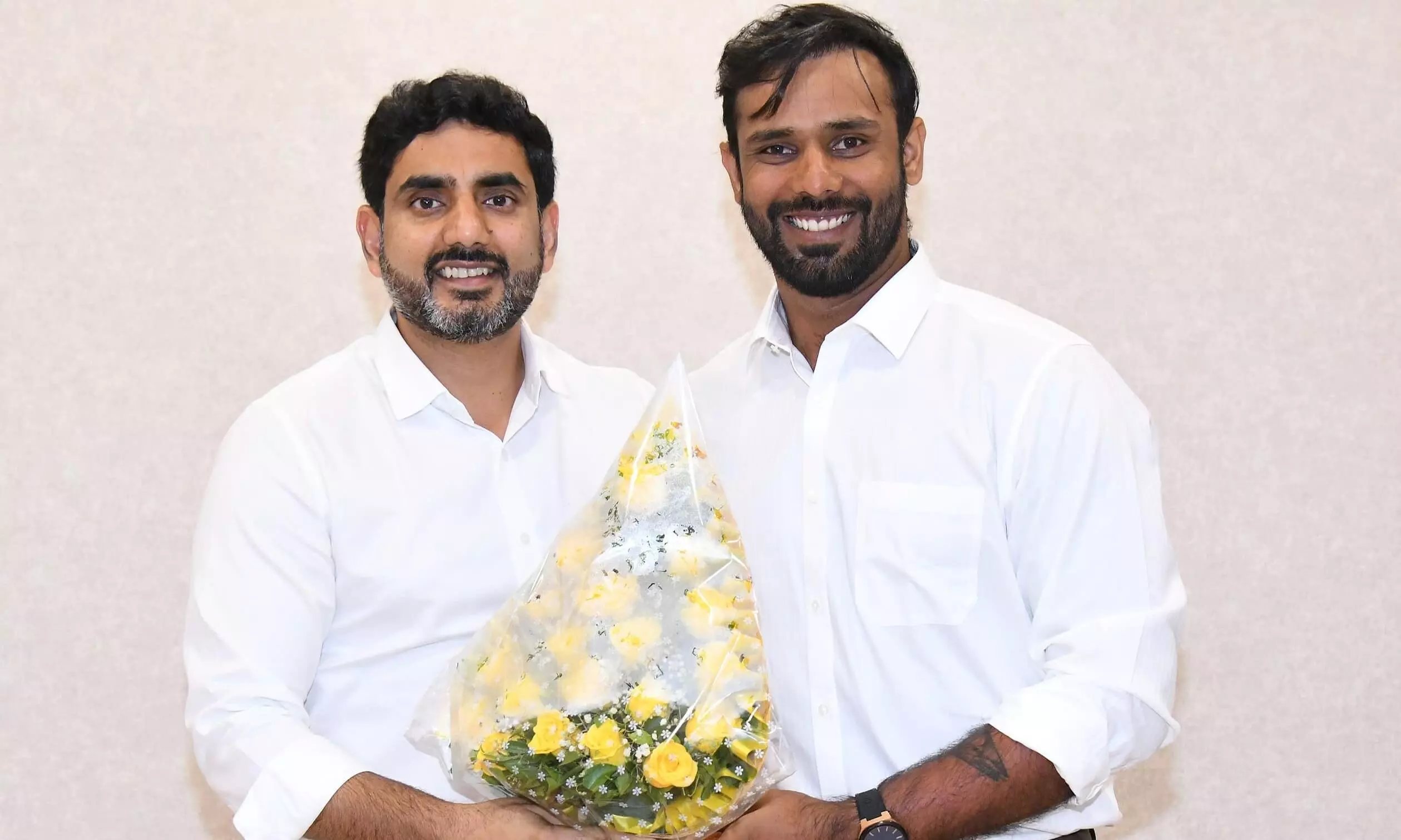 ఏపీ టీమ్‌కి తిరిగిరండి: హనుమ విహారికి లోకేష్ ఆహ్వానం