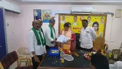 ‘ప్రాజెక్టుల సాధనే లక్ష్యంగా కృషి చేయండి’.. ఎమ్మెల్యేకు దశరథరామిరెడ్డి విజ్ఞప్తి