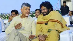 తెలంగాణలో పథకాల పండుగ... ఏపీలో ఎందుకు లేదు?