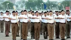 బ్యూరోక్రాట్లను ఇక నుంచి ఖాకీ నిక్కర్ లో చూడవచ్చు: కాంగ్రెస్