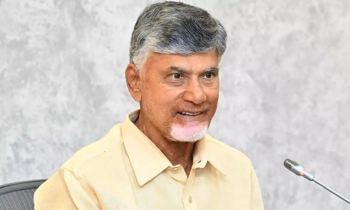 శ్రీశైలానికి సీఎం చంద్రబాబునాయుడు