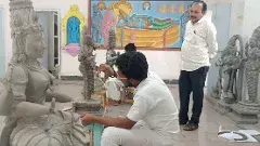 వారి చేతి స్పర్శ సోకితే శిలలకు ప్రాణం