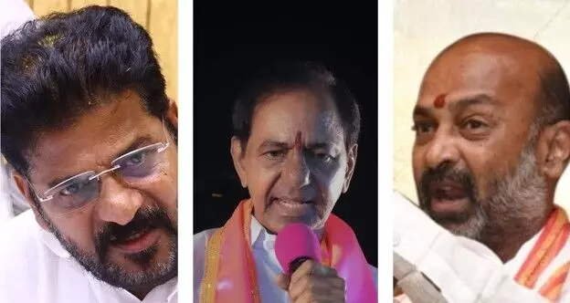 కాంగ్రెస్-బీజేపీలు కేసీఆర్ ను ఆడుకుంటున్నాయా ?