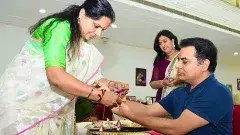 తెలంగాణకి అవమానం, కవిత కోసం అన్న భావోద్వేగం