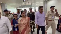 హైదరాబాద్ చేరుకున్న కవిత