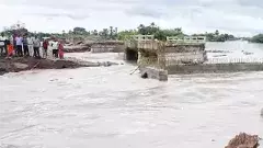 తెలంగాణలో చెరువులు చిన్నాభిన్నం, వరదలతో భారీనష్టం