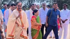 చండీయాగం చేస్తున్న కేసీఆర్ దంపతులు