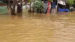 విజయవాడ వరదల్లో నుంచి నేరుగా ఒక కథనం