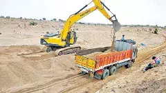 ఇసుక లేదు... పాలసీ పనిచేయదు...