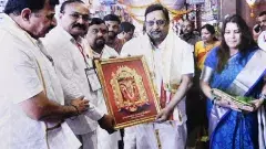 దుర్గమ్మను దర్శించుకున్న ప్రభుత్వ ప్రధాన కార్యదర్శి దంపతులు