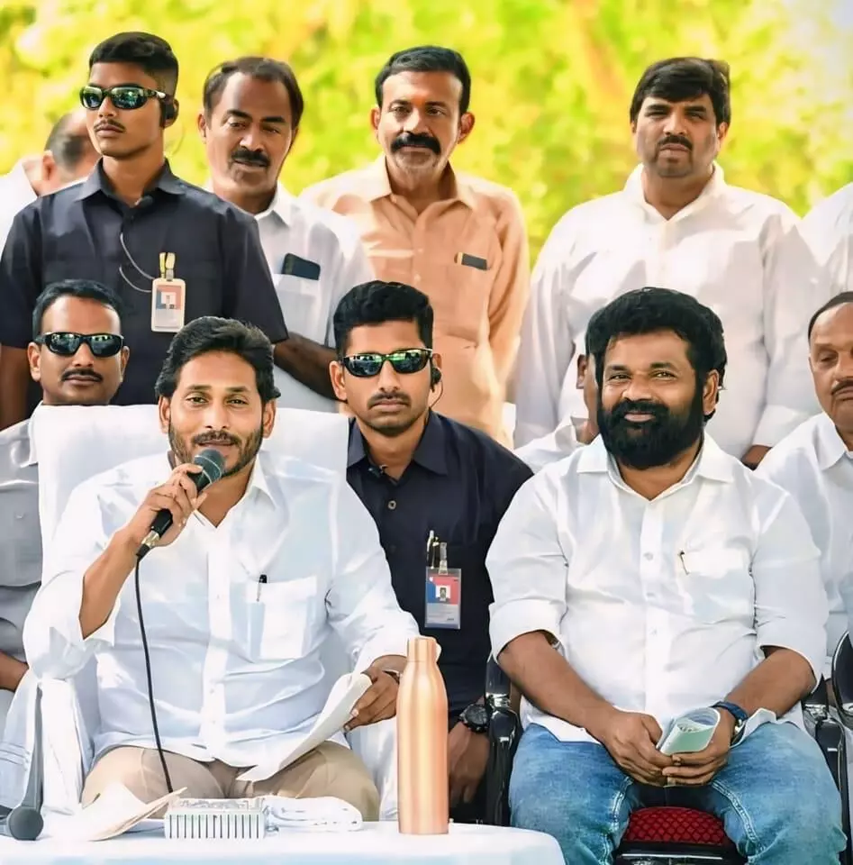 రిమాండ్‌ నుంచి పోలీసు కస్టడీకి మాజీ ఎంపీ నందిగం సురేశ్‌