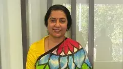 ఒళ్లంతా చూపి, మా అందం, మా స్వేచ్ఛ అంటే ఎలా? నటి సుహాసిని సూటిప్రశ్న