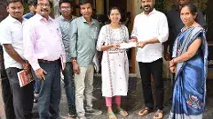 గిరిజన బాలిక కల నెరవేర్చిన సీఎం