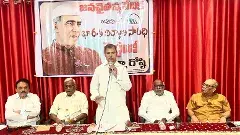 లౌకిక భావాలతో దేశానికి బలమైన పునాదులు వేసిన నెహ్రూ