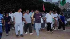 లయోలా కళాశాల గేటు తాళాలు పగులగొట్టి వాకింగ్‌ చేశారు..ఏమి జరిగిందంటే?