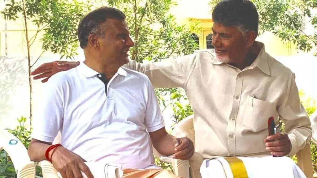 సీఎం చంద్రబాబు తమ్ముడు రామ్మూర్తి నాయుడు కన్నుమూత