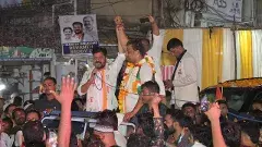 మహారాష్ట్ర జనాలు రేవంత్ హామీలు నమ్మలేదా ?