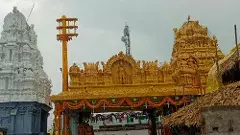 ఆ వూర్లో రాముడికి గుడి కట్టింది దళితులే, పూజారులు దళితులే...