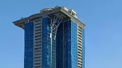 బెంగళూర్ లో రూ. 50 కోట్లు పెట్టి ఫ్లాట్ కొన్నారు..