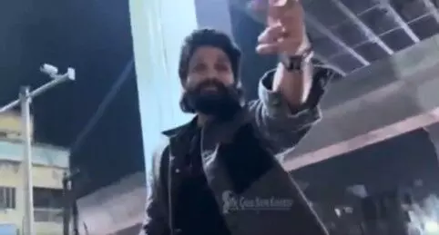 Alluarjun Video|థియేటర్ దగ్గర పుష్ప వీడియో చూశారా ?(వీడియో)