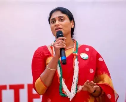 మోదీకి కన్నడ ఉక్కు మీదున్న ప్రేమ ఆంధ్రుల హక్కు మీద లేదు