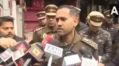 కుటుంబ వివాదాలతో తల్లి, నలుగురు చెల్లెల్ల హత్య