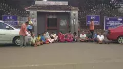 వాకింగ్‌ చేసుకుంటాం అనుమతించండి..వాకర్స్‌ ఆందోళనలు