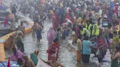 మహాకుంభ మేళ: తొలి రోజే  స్నానమాచరించిన 40 లక్షల మంది భక్తులు