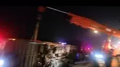 Road Terror | చిత్తూరు వద్ద బోల్తా పడిన బస్సు