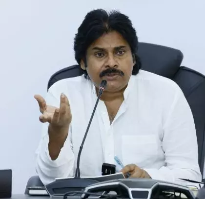 ఉద్యోగులపై కేసులు త్వరగా పరిష్కరించాలి