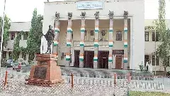 గాంధీ భవన్‌లో యూత్ కాంగ్రెస్ నేతల బాహాబాహీ