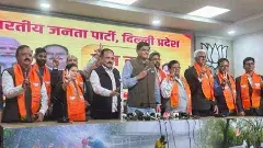 AAPకు హ్యాండిచ్చిన ఎమ్మెల్యేలు..