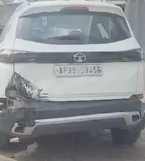 ముద్రగడ ఇంటిపై దాడి..జై జనసేన అంటూ నినాదాలు