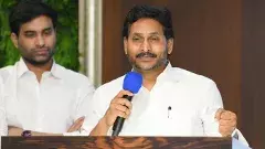 చంద్రబాబును నమ్మడమంటే పులి నోట్లో తలపెట్టడమే