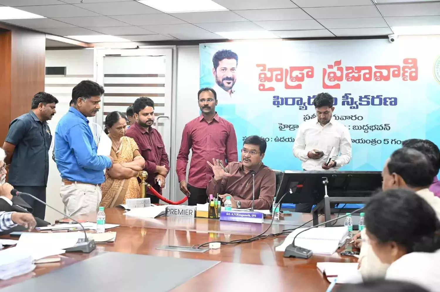 హైకోర్టు కన్నెర్రతో ప్రజల మద్ధతు కోసం హైడ్రా పాట్లు