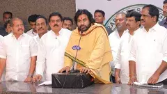 ప్రతిపక్ష హోదా ప్రజలివ్వాలి ప్రభుత్వం కాదు