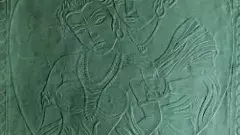 గిల్లుడెందుకు..గోళ్ల మీద బొమ్మలేయక